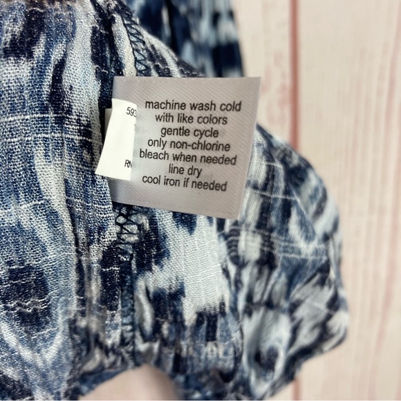 Lane Bryant Size 26 28 Blue Ikat Long Sleeve V Neck Top Lace Detail Gathered Hem - Picture 4 of 9